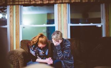 GUÍA: Cuidando al cuidador | Síndrome del cuidador “quemado” Síndrome del cuidador quemado